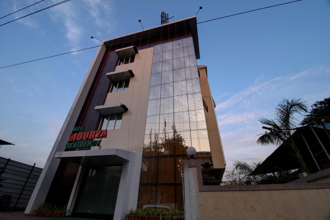 Hotel Mourya Residency Navi Mumbai Exterior photo