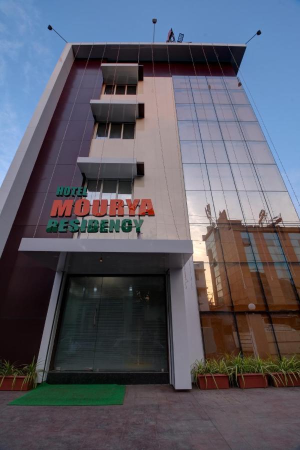 Hotel Mourya Residency Navi Mumbai Exterior photo